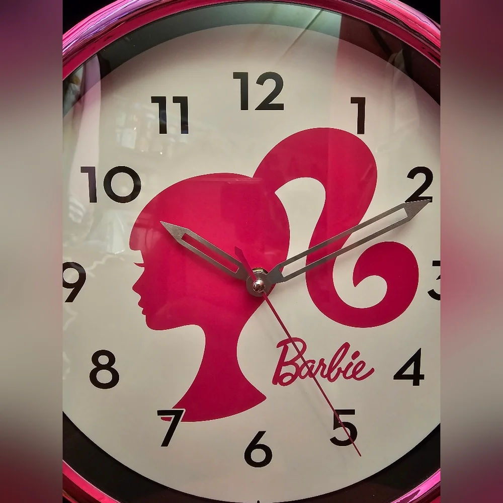 Barbie Silhouette Logo Metallic Hot Pink Analog Display Wall Clock Home Decor - Picture 4 of 4